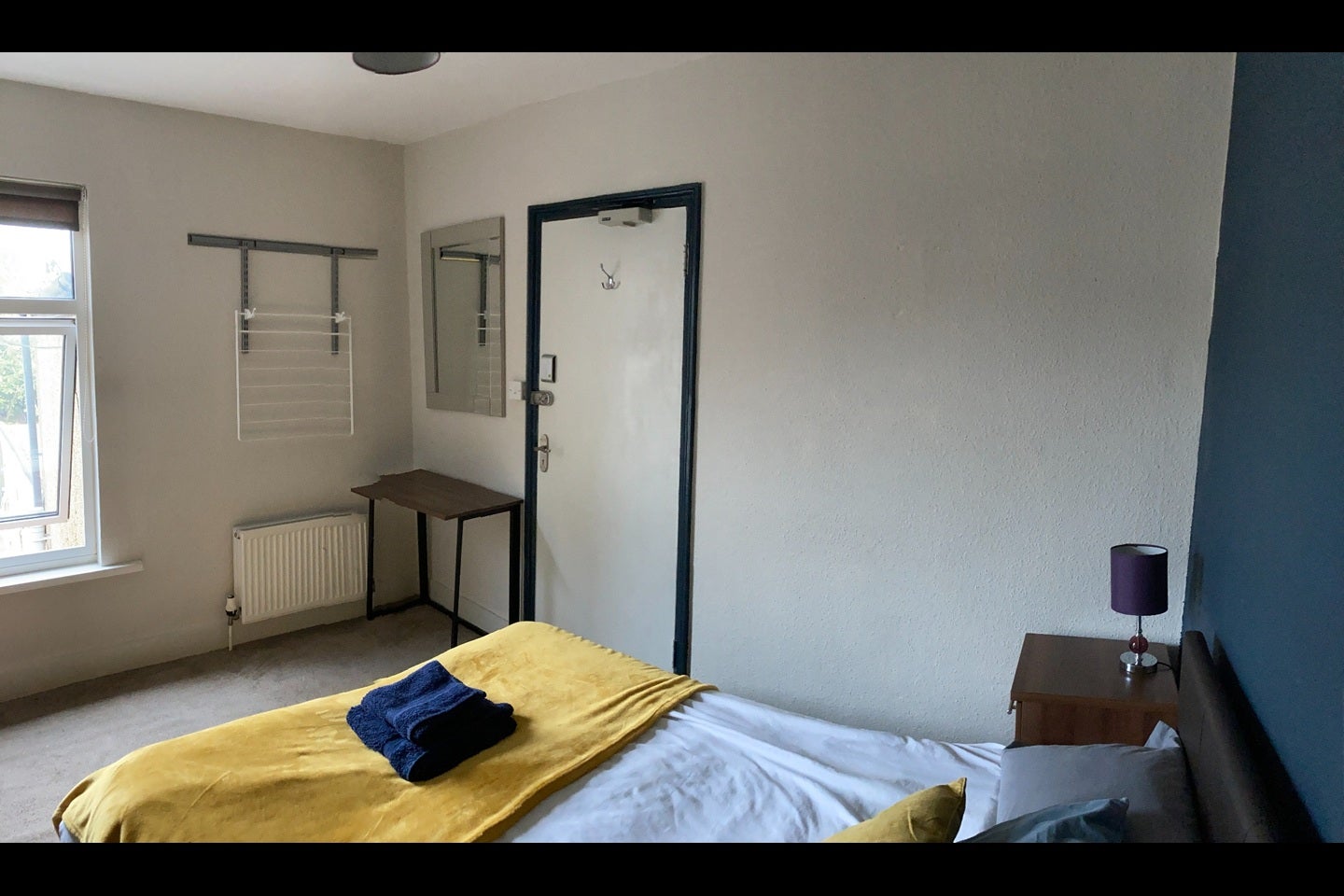 Room Cassio Road in Watford