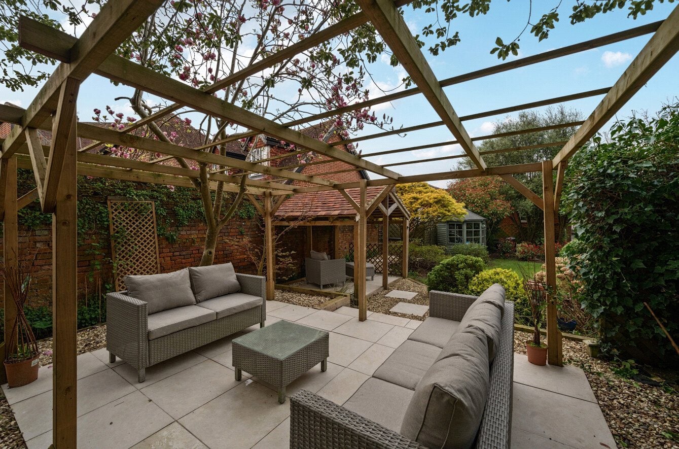 House Pearson Road in Sonning