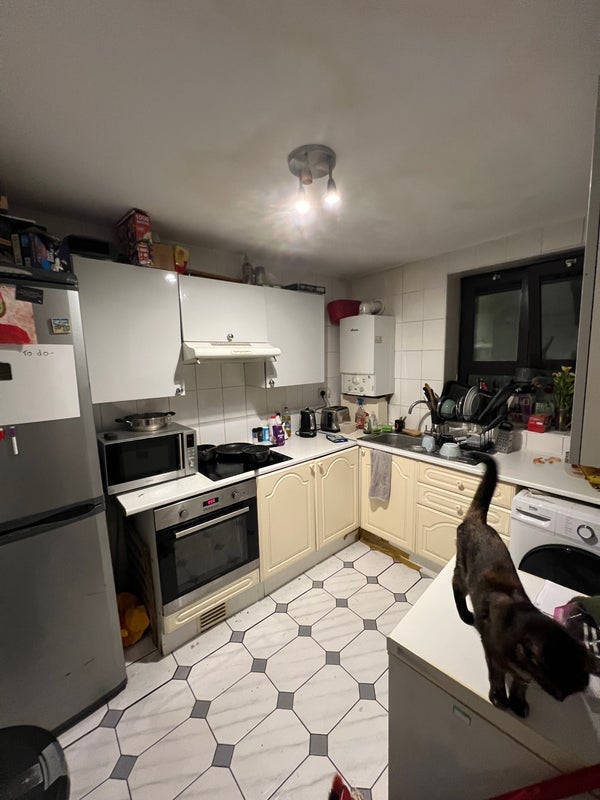 Room Murray Grove in Greater London