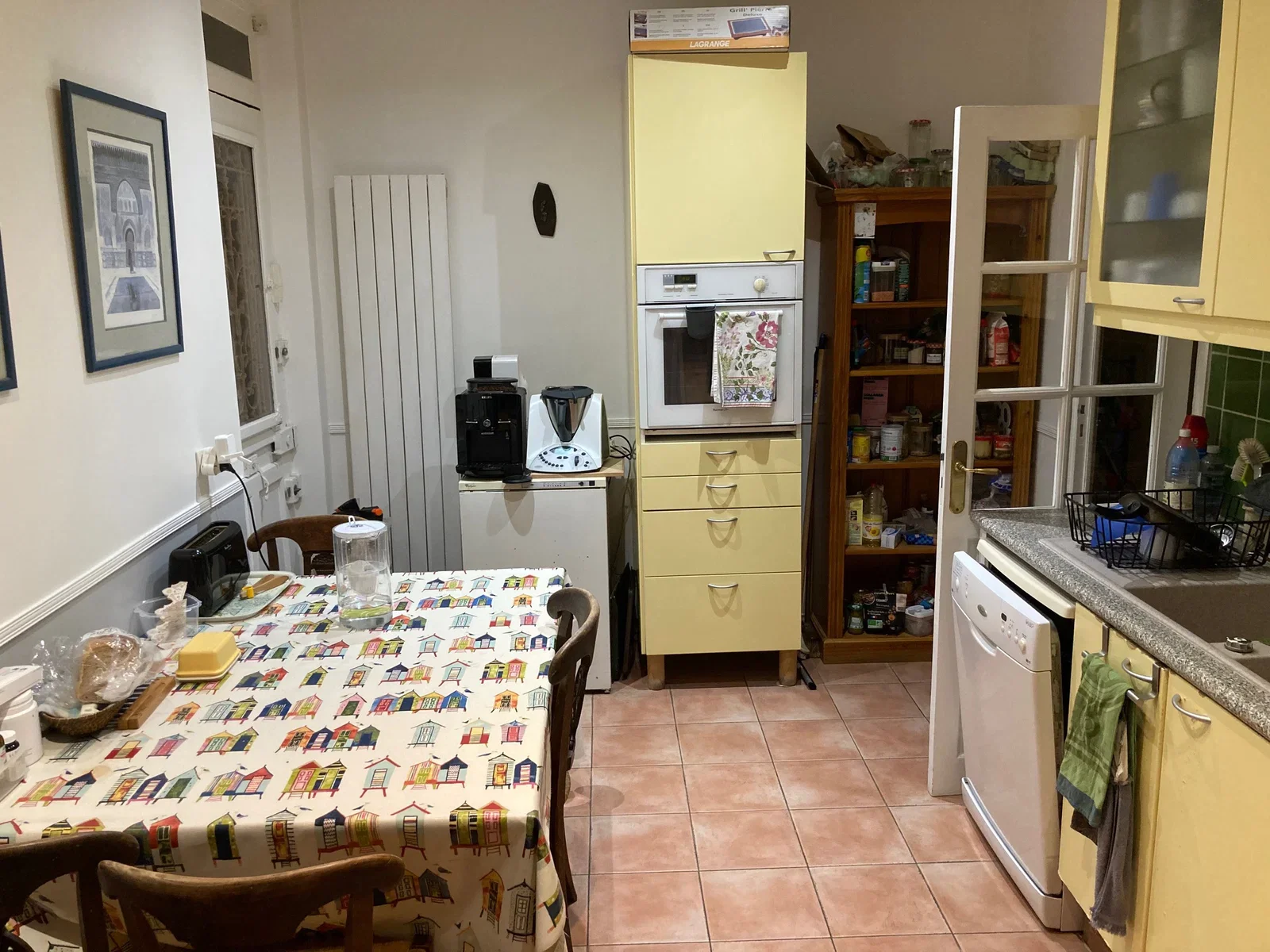 Chambre Rue Madiraa à Courbevoie