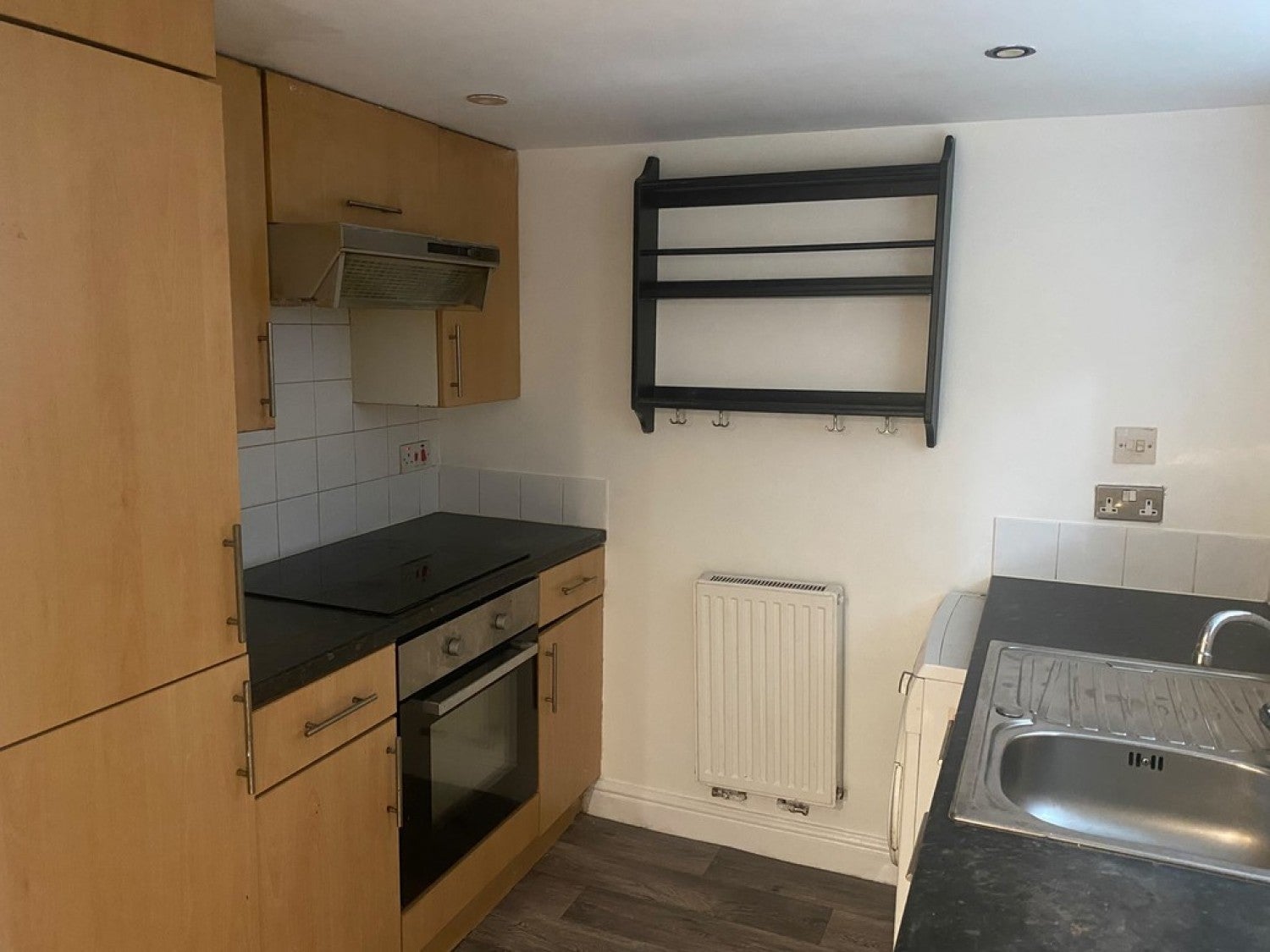 Flat Alness Road in Manchester