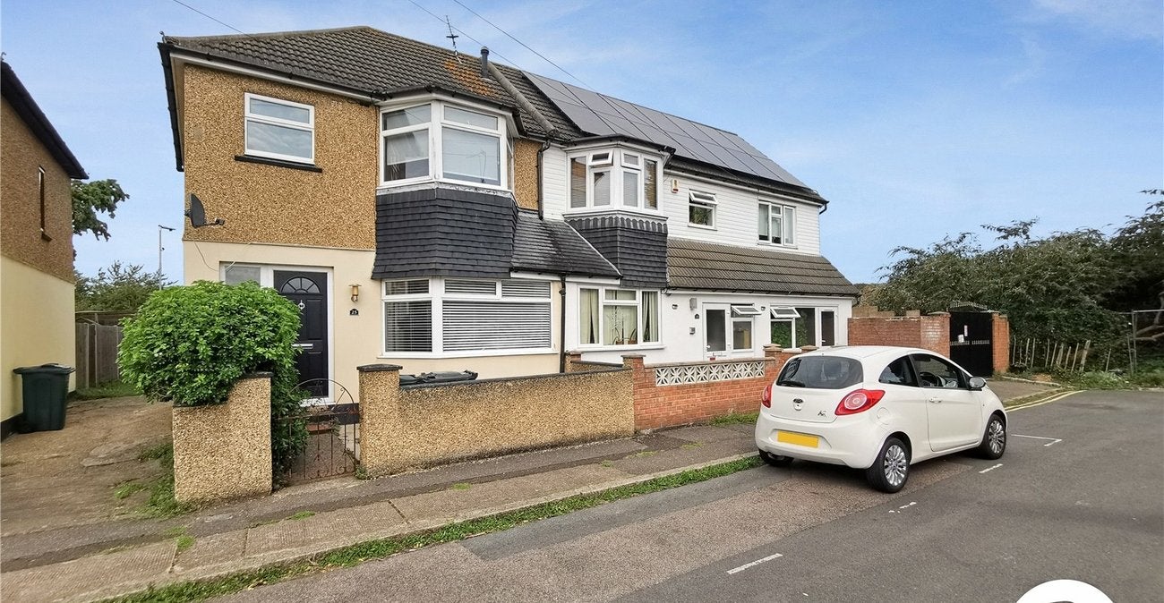 House Cranford Road in Dartford