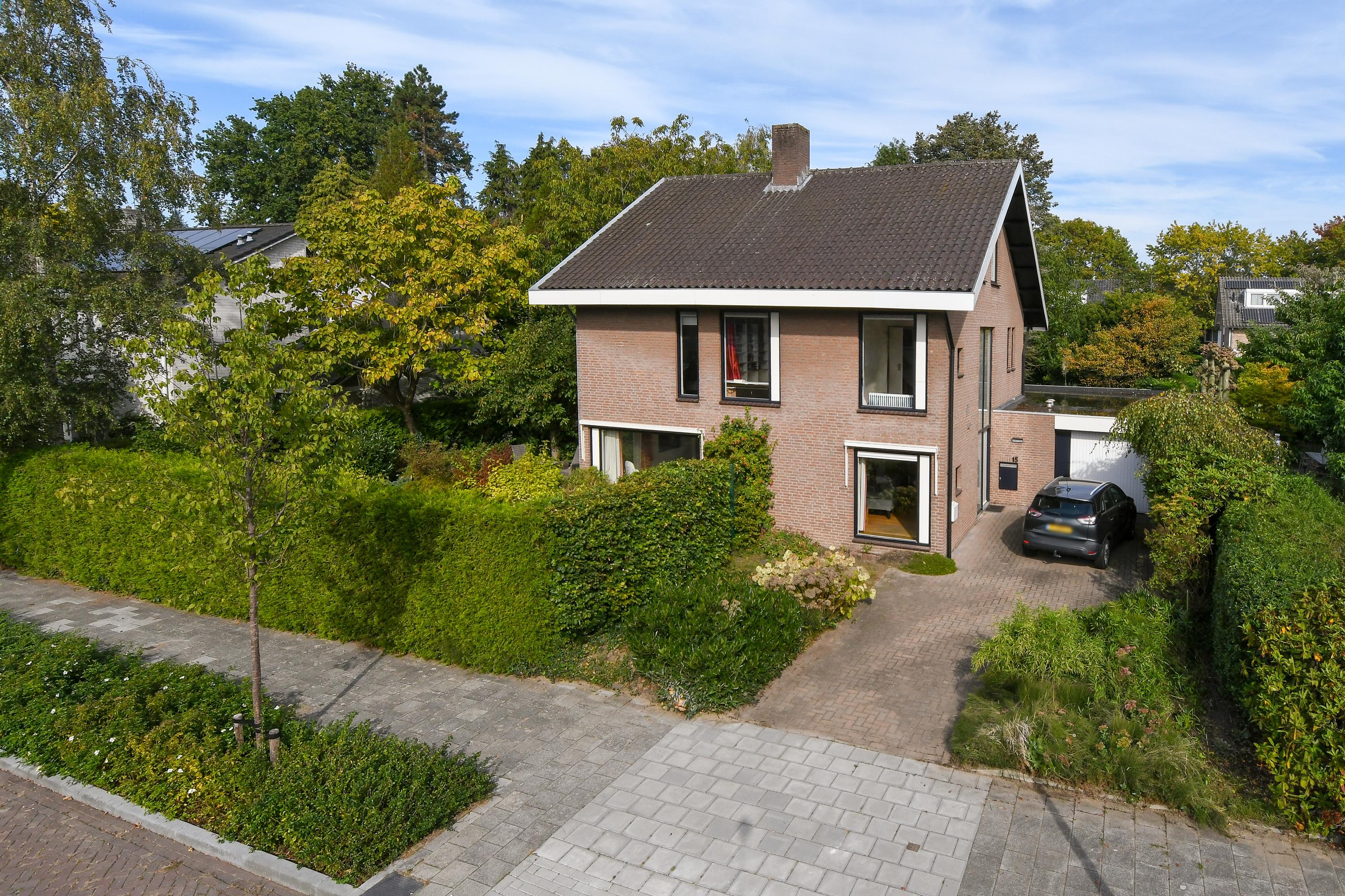 Vrijstaande woning te koop: Leanderlaan 15, Eindhoven