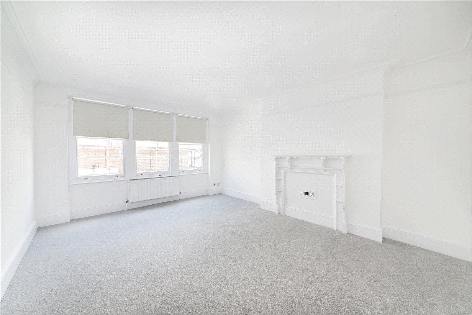 Flat Long Acre in City of Westminster
