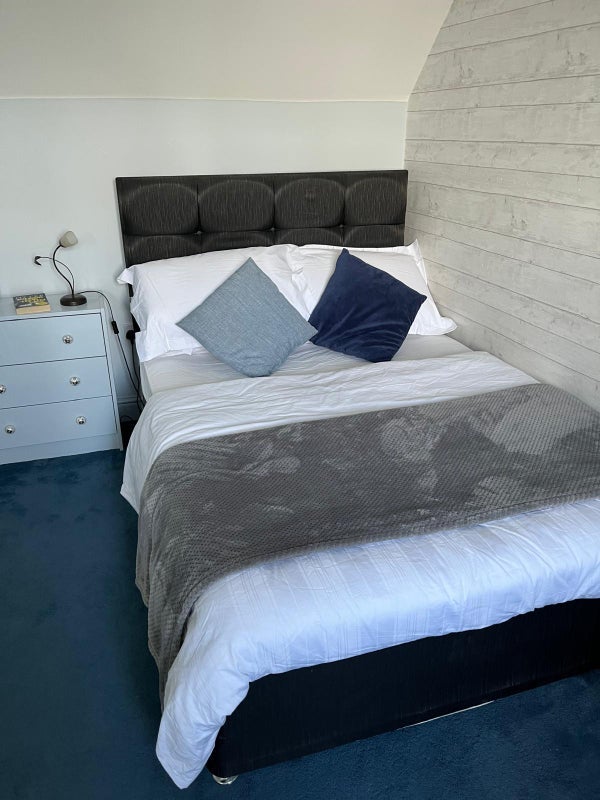 House Victoria Mews in Crawley
