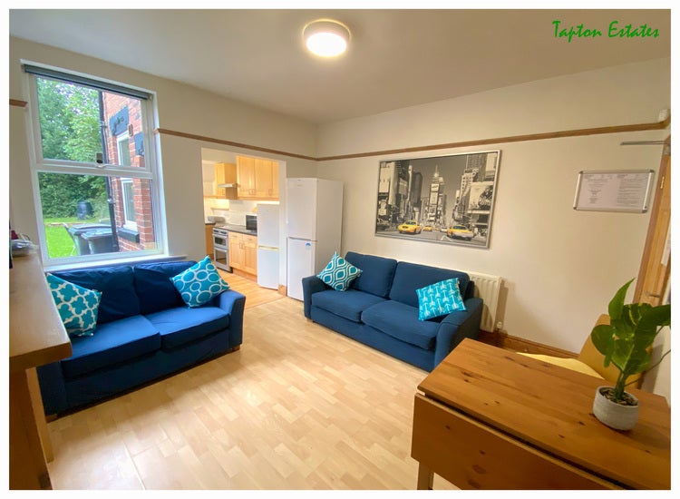 Room Slinn Street in Sheffield