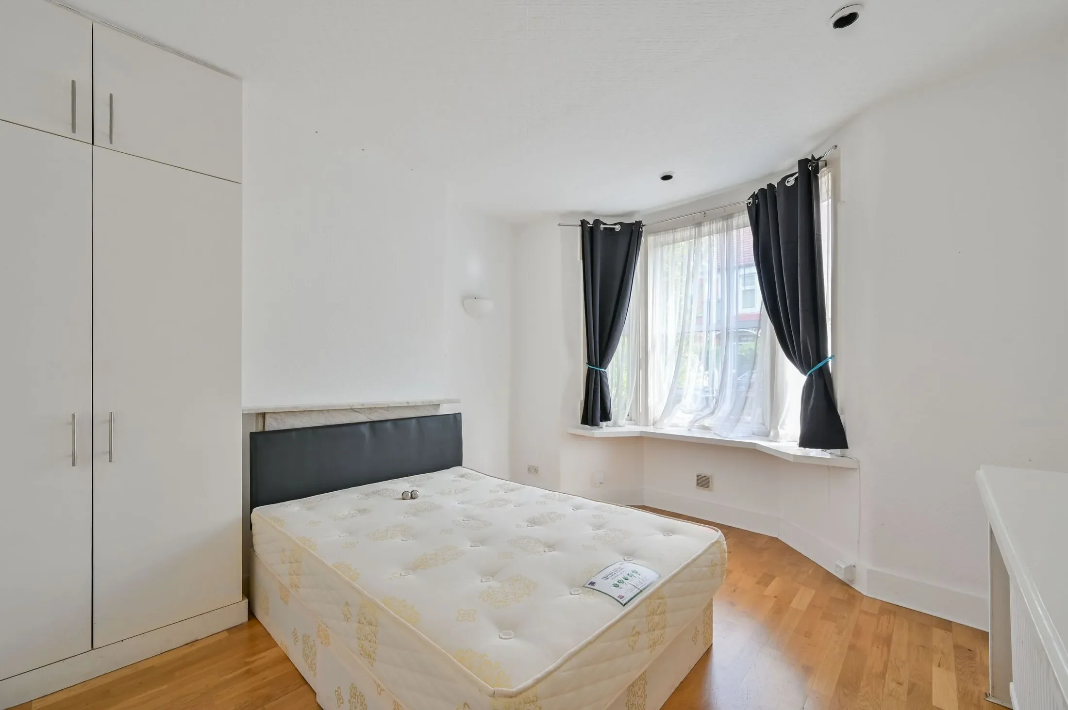 House Trevelyan Road in Greater London