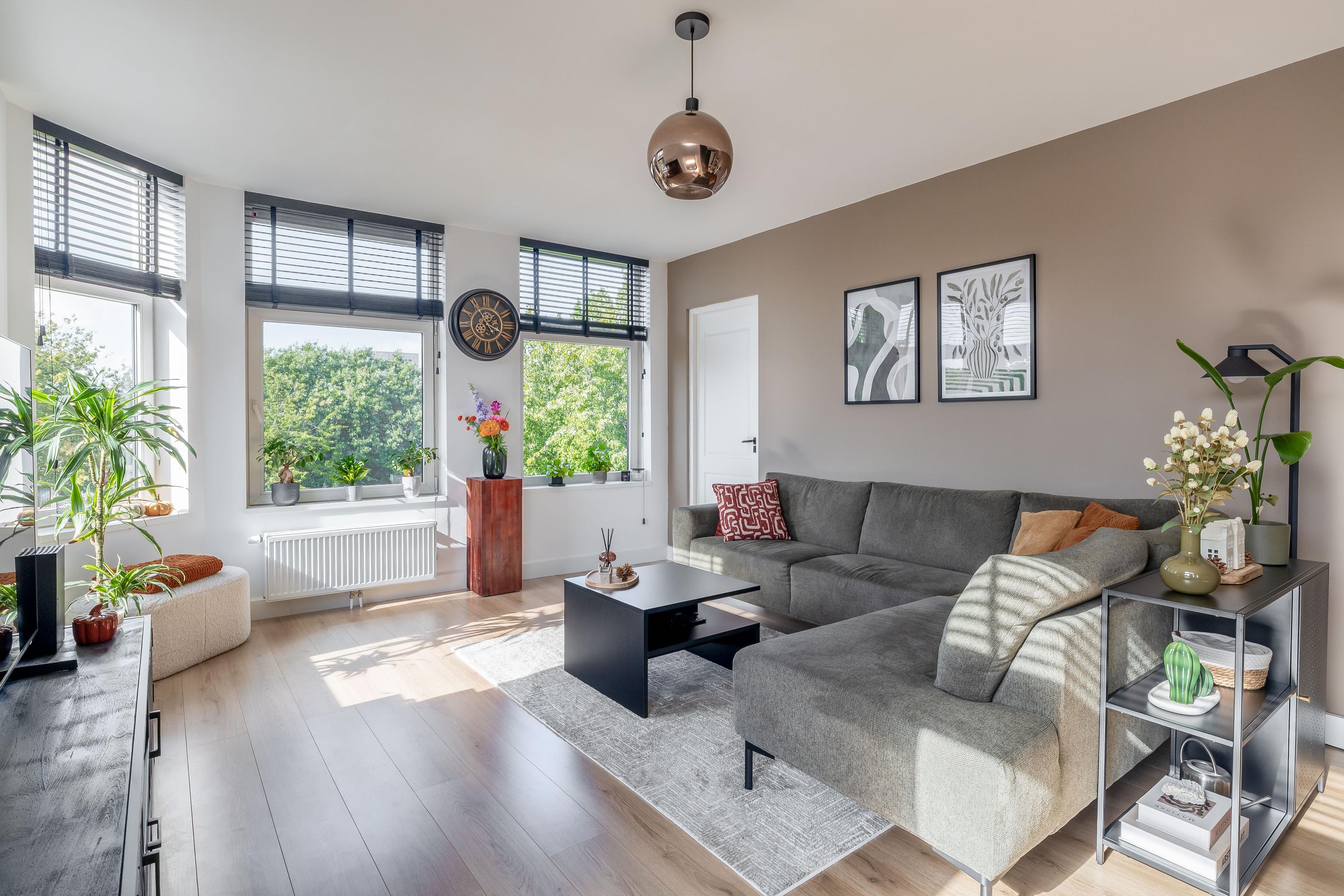 Appartement Lange Hilleweg 2 in Rotterdam