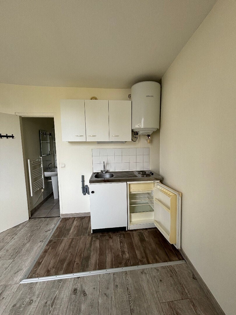 Flat Rue James Cane in Tours