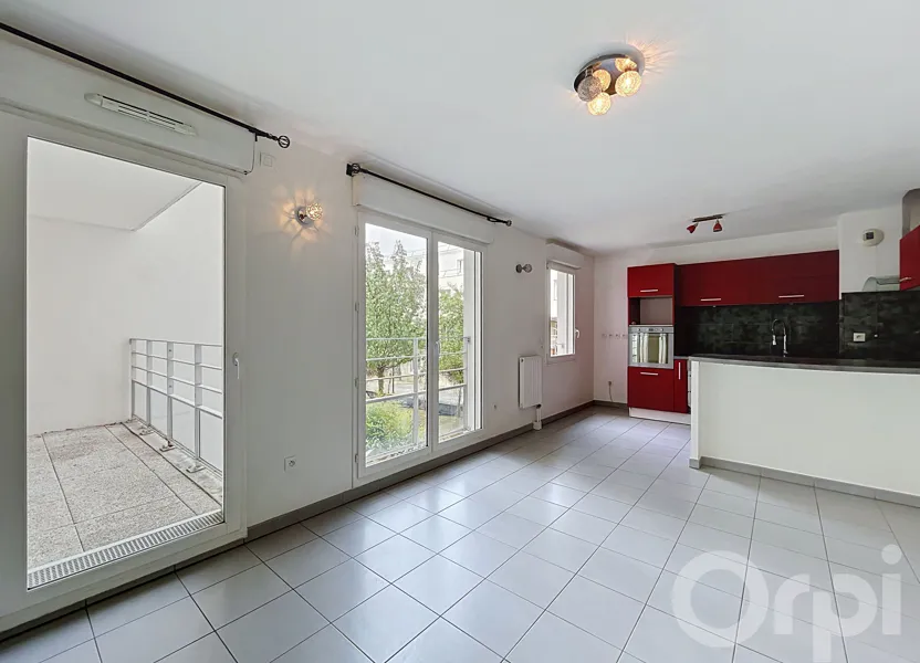 Flat Rue des Bordières in Créteil