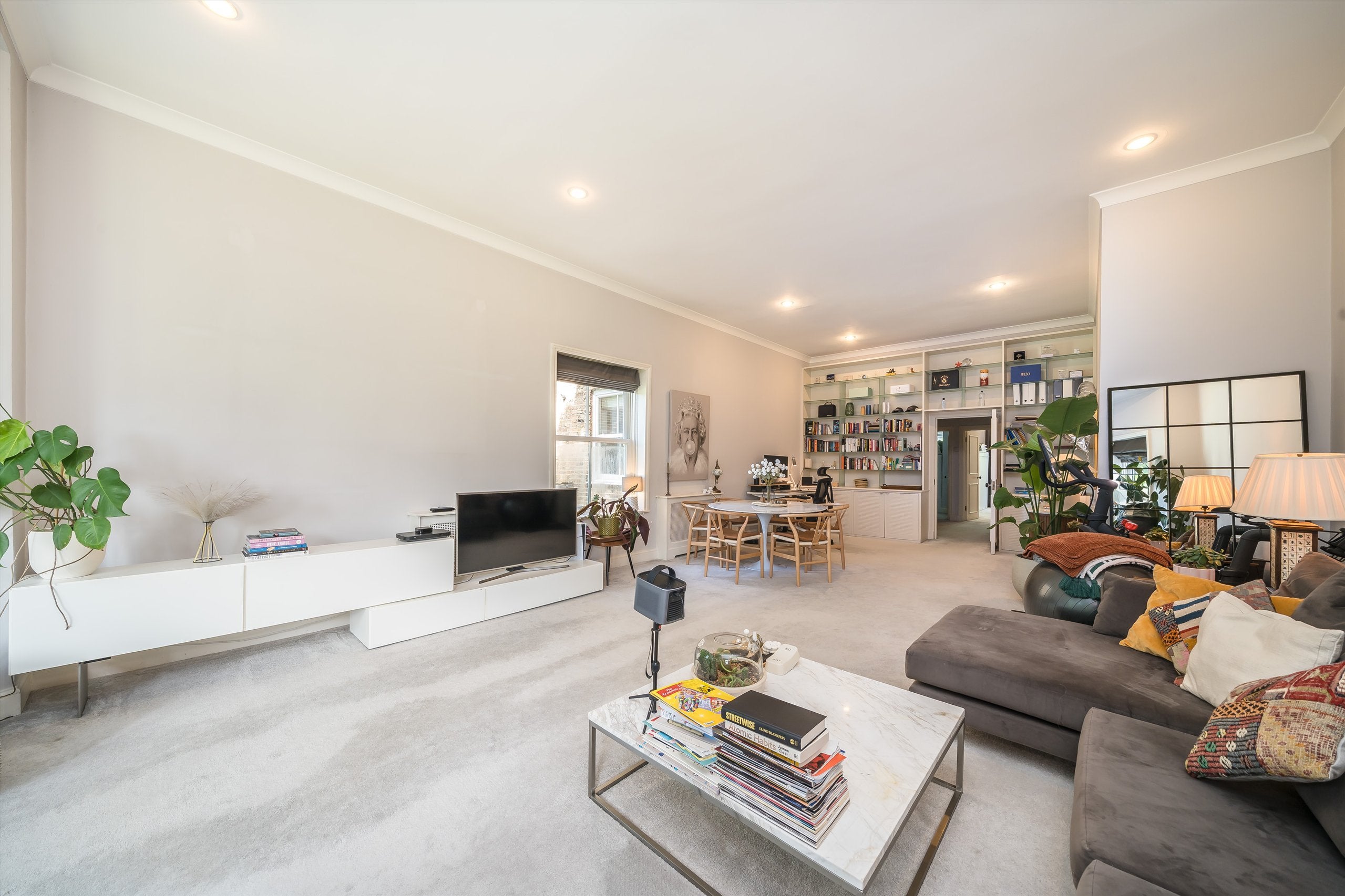 Flat Addison Road in Greater London