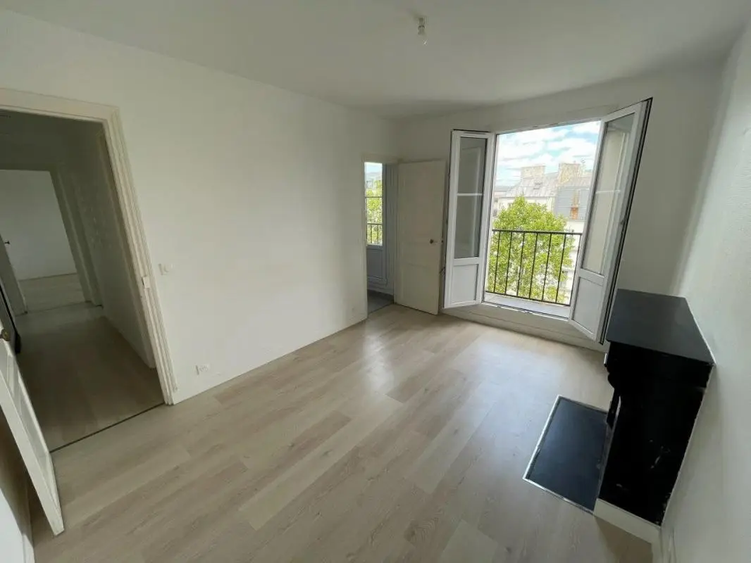 Flat Rue de l'Aqueduc in Paris