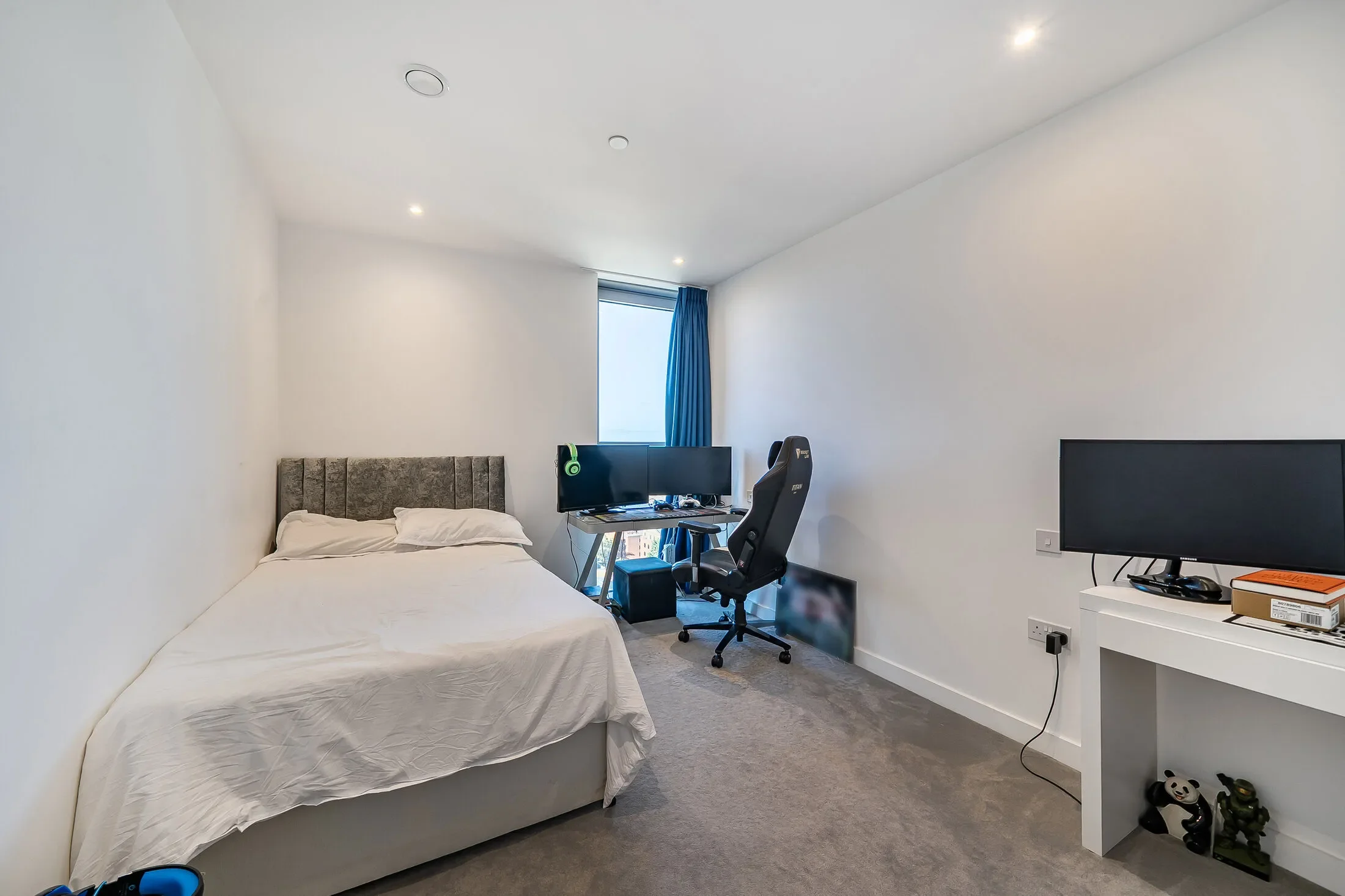Flat Beechen Grove in Watford