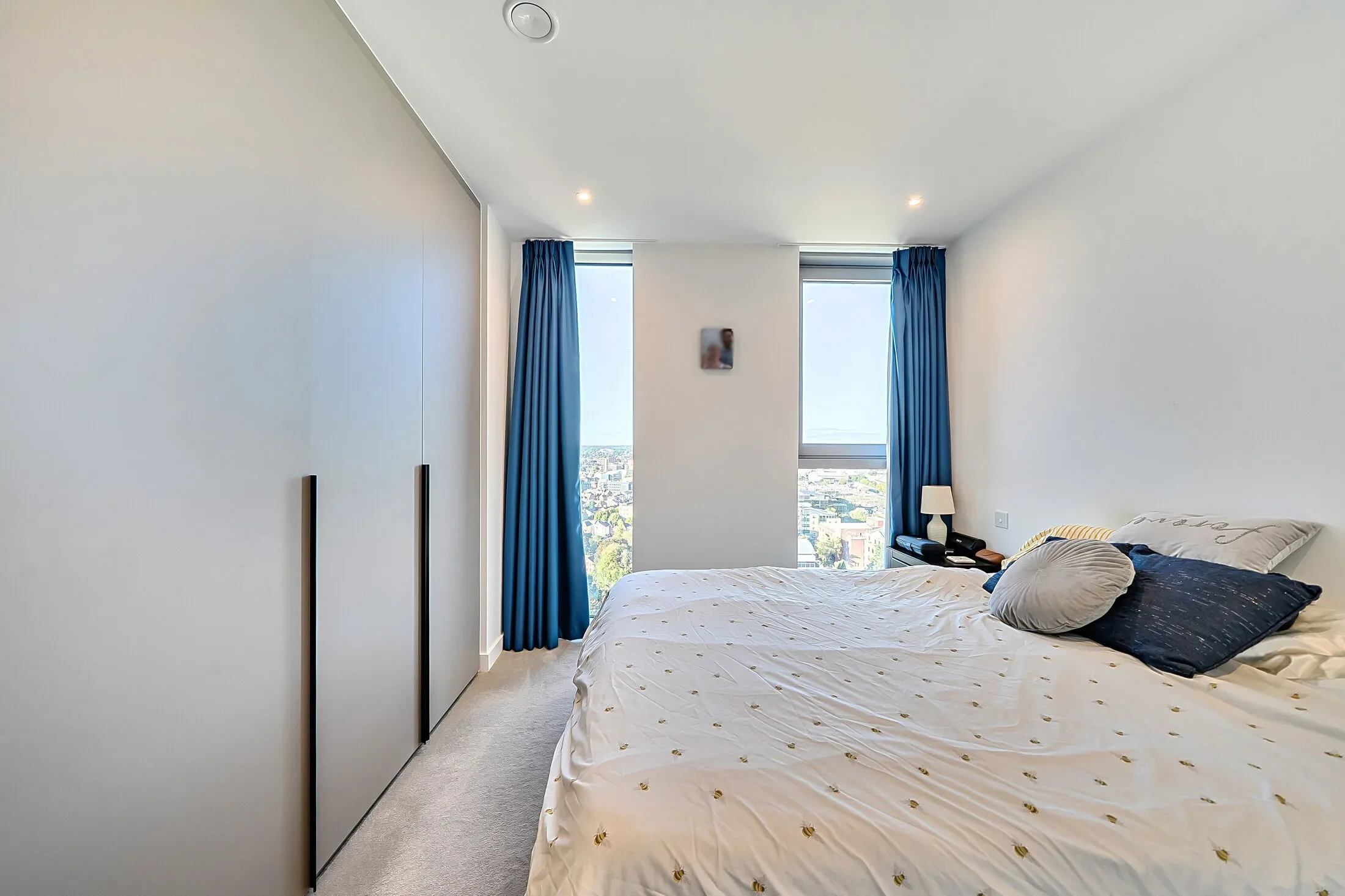 Flat Beechen Grove in Watford