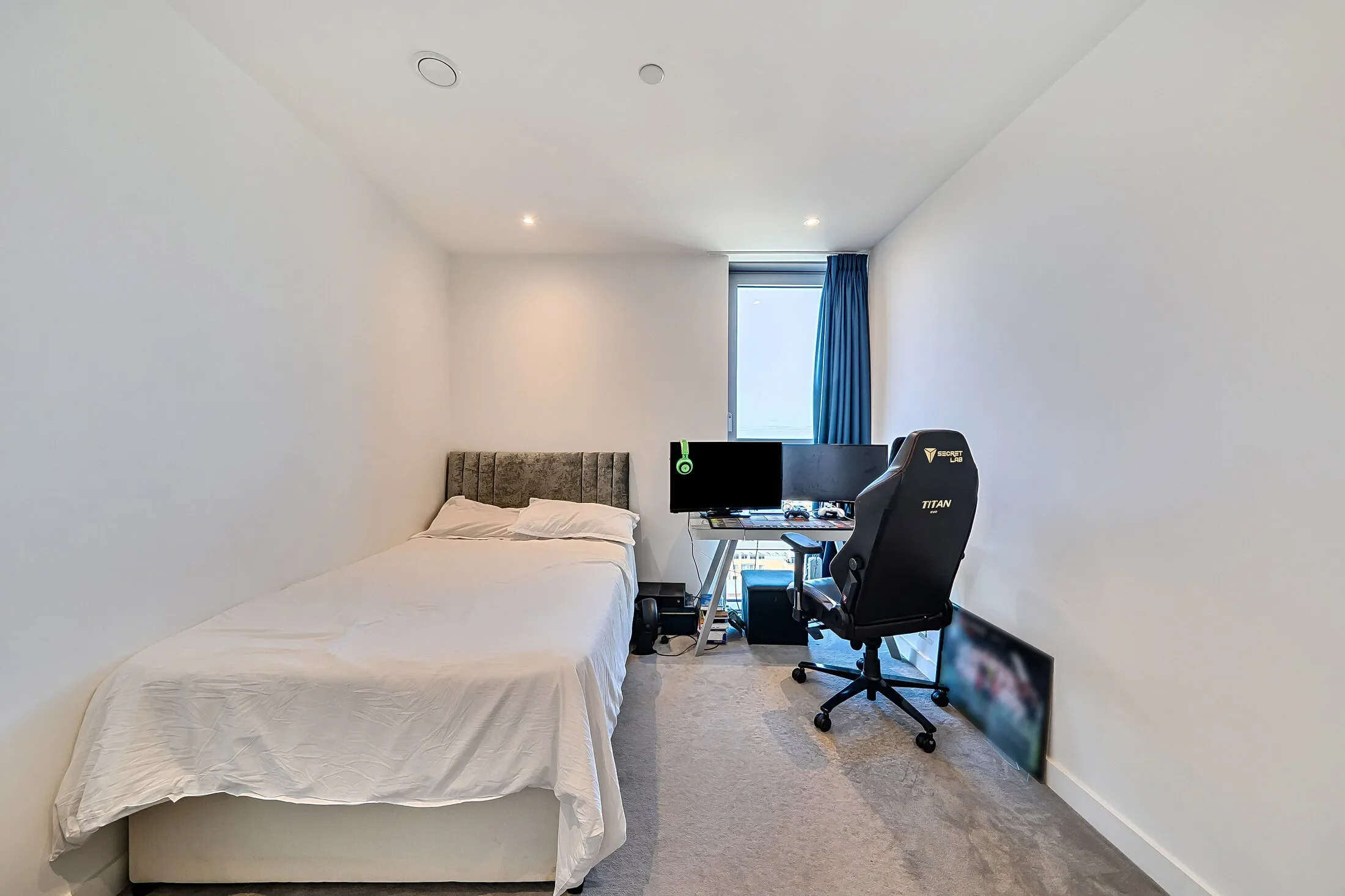 Flat Beechen Grove in Watford