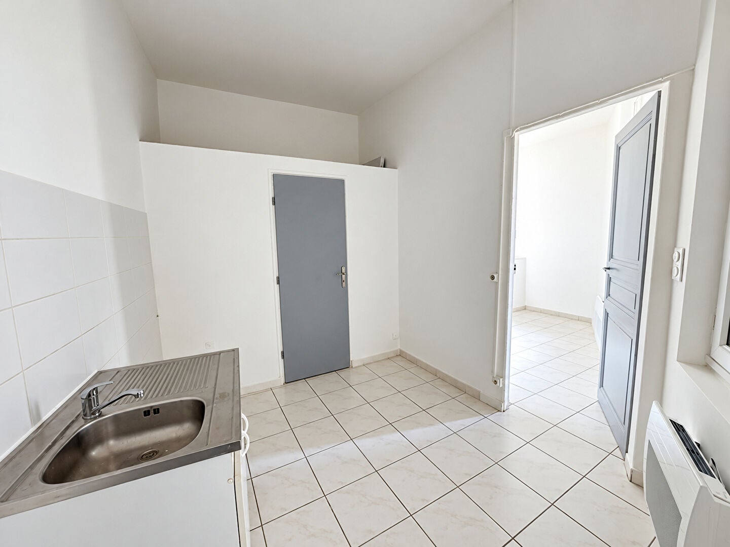 Flat Rue Jean Jaurès in Arles