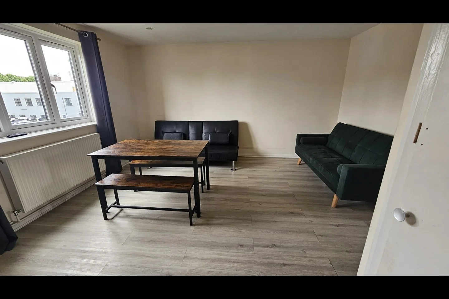 Flat John Silkin Lane in Greater London
