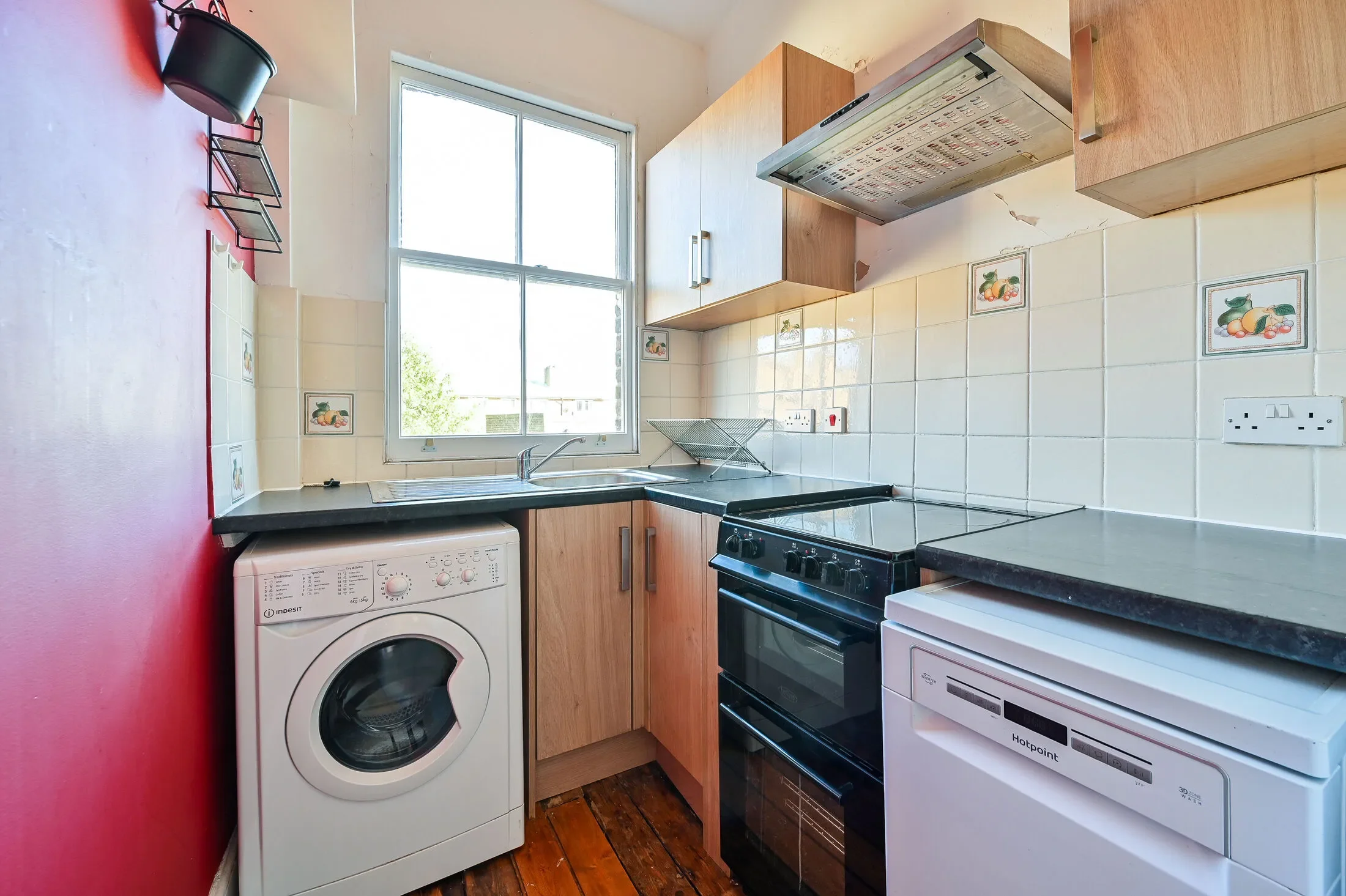Flat Mowll Street in Greater London