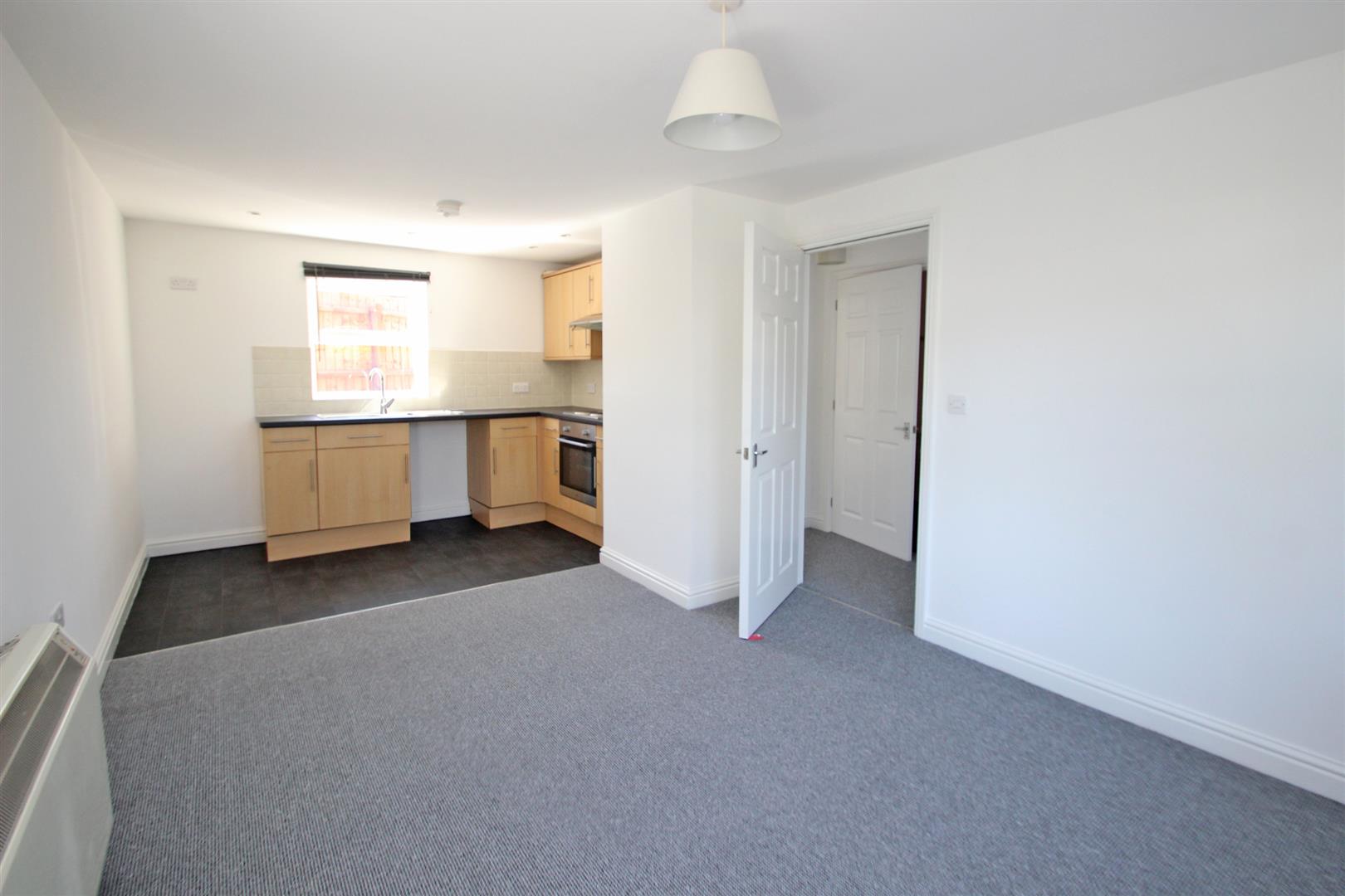 Flat Parkhurst Road in Newport