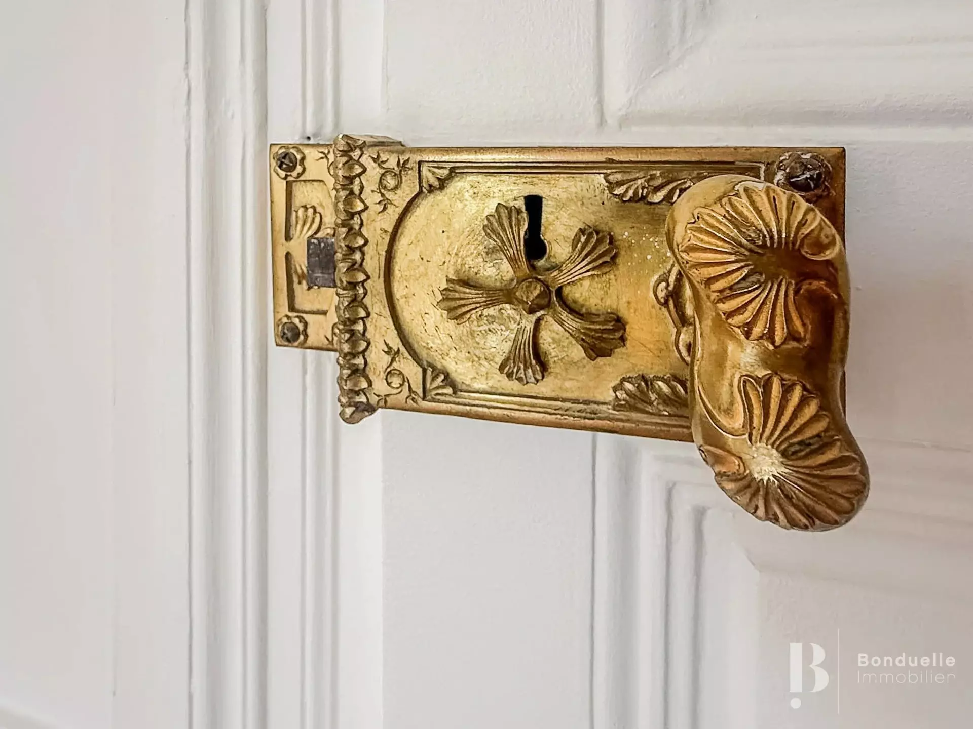 Appartement Rue Edmond Valentin à Paris