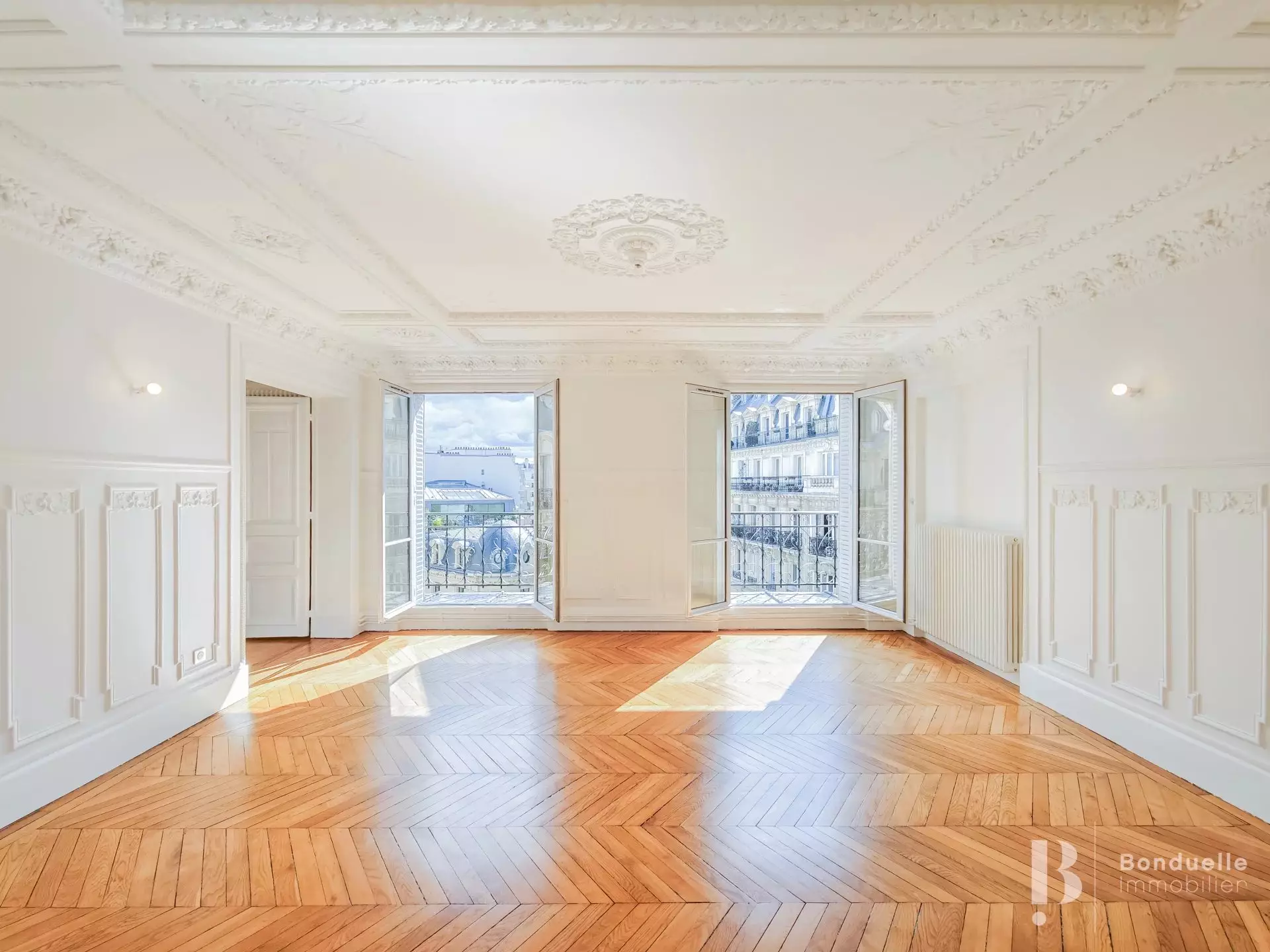 Appartement Rue Edmond Valentin à Paris
