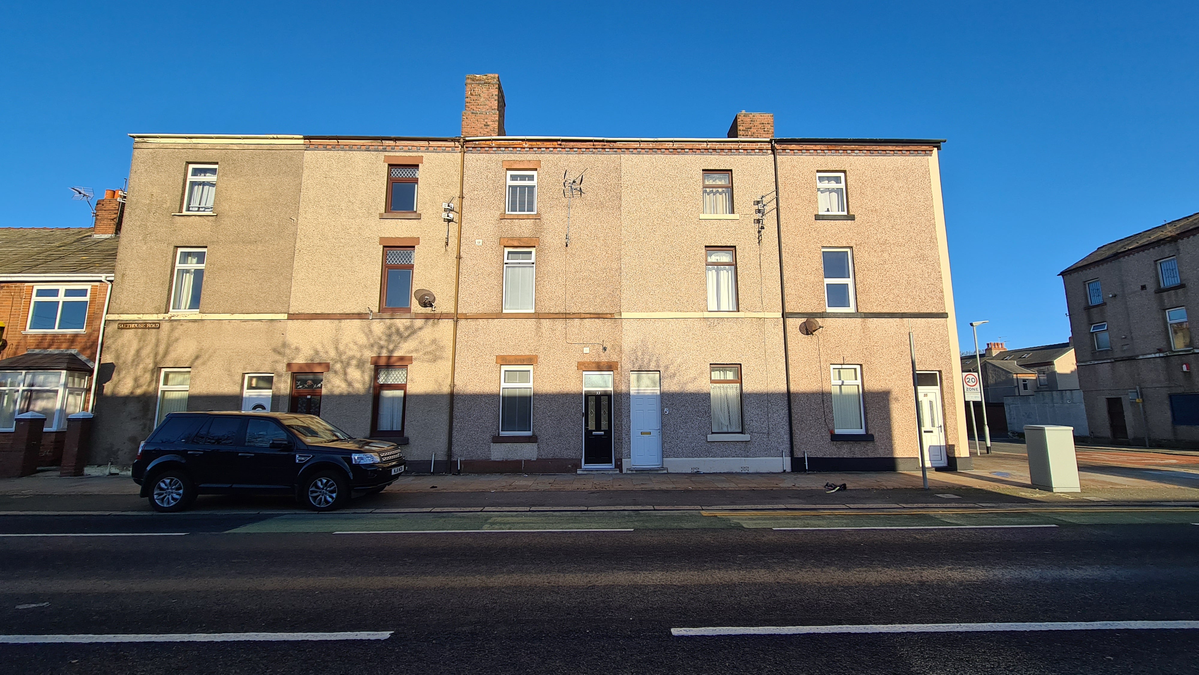 Room Salthouse Road in Barrow-in-Furness