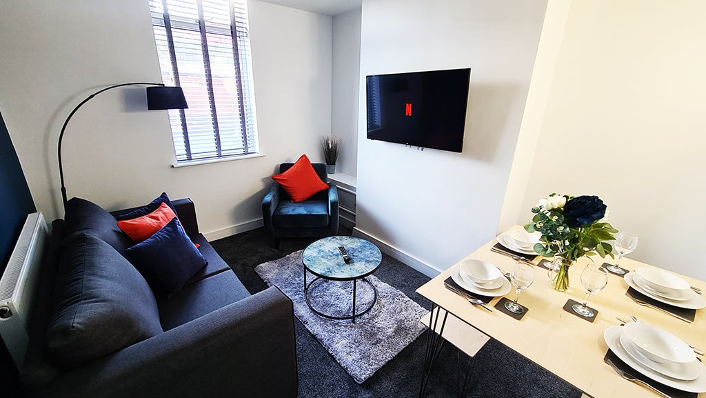 Room Salthouse Road in Barrow-in-Furness