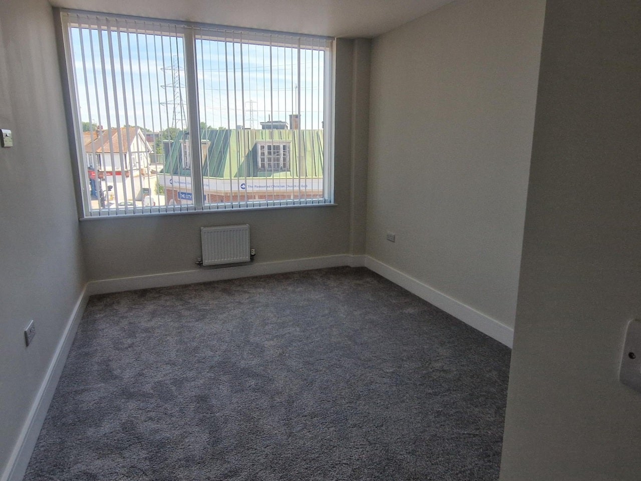 Flat Crayford Road in Dartford