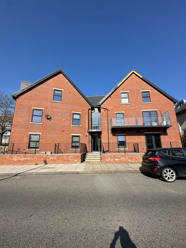Flat Tenterden Grove in Greater London