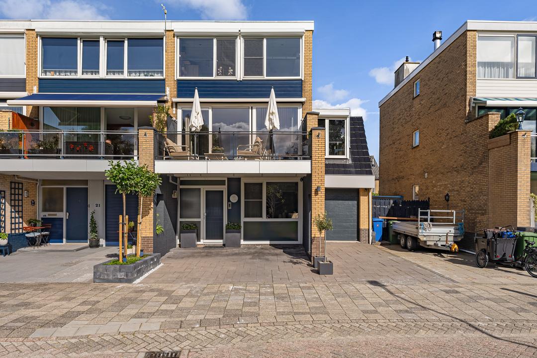 Huis Edelsteensingel 23 in Alphen aan den Rijn