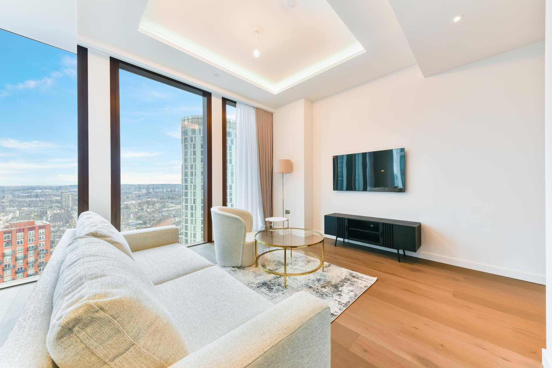 Flat Carnation Way in Greater London