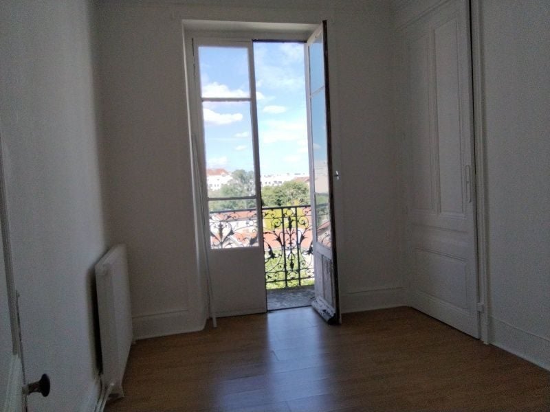 Flat Rue Nungesser et Coli in Lyon