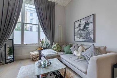 Flat St Stephen's Gardens in City of Westminster