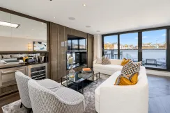 Flat Prince of Wales Terrace in Greater London