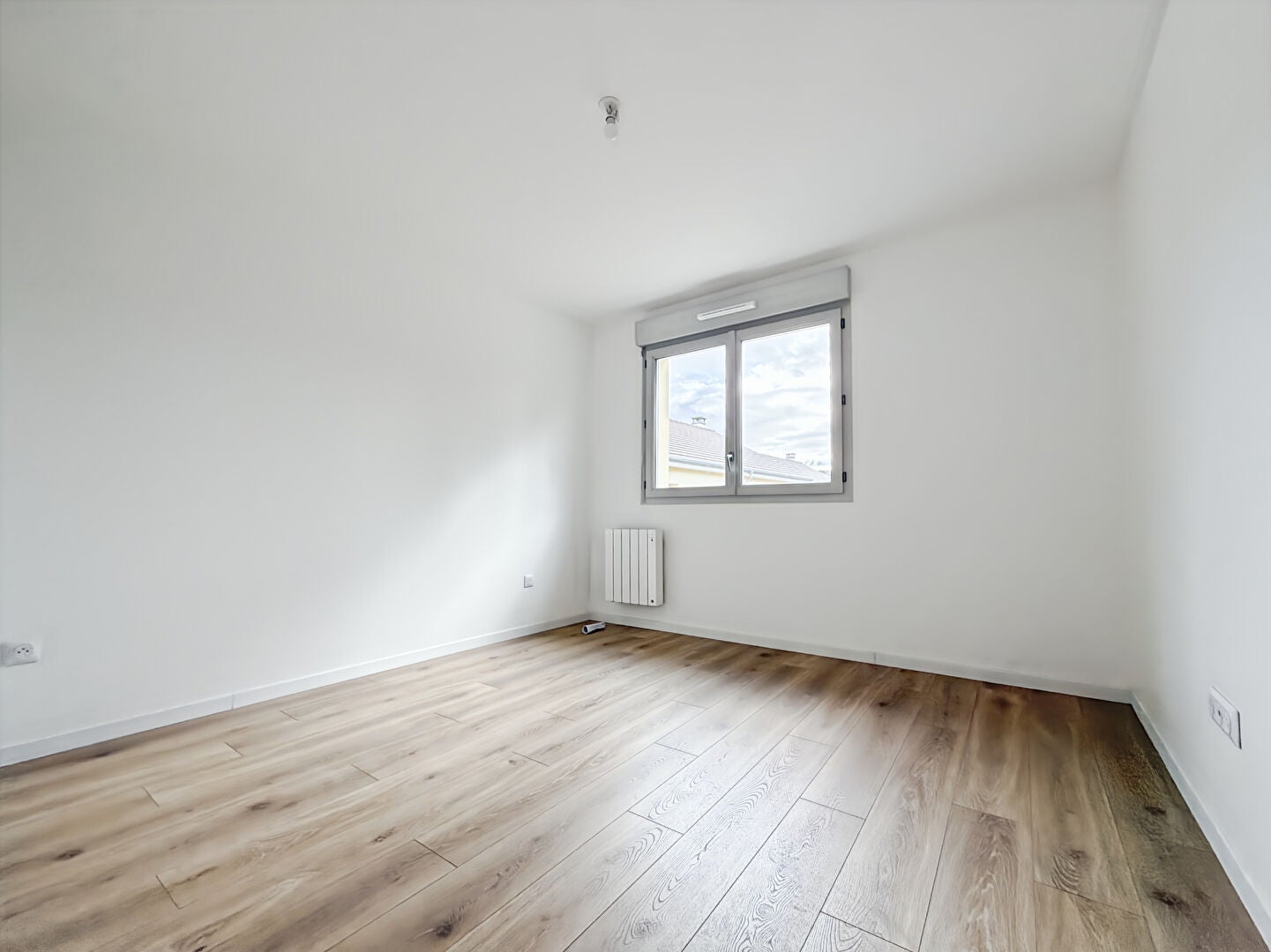 Maison Rue de l'École à Oinville-sur-Montcient