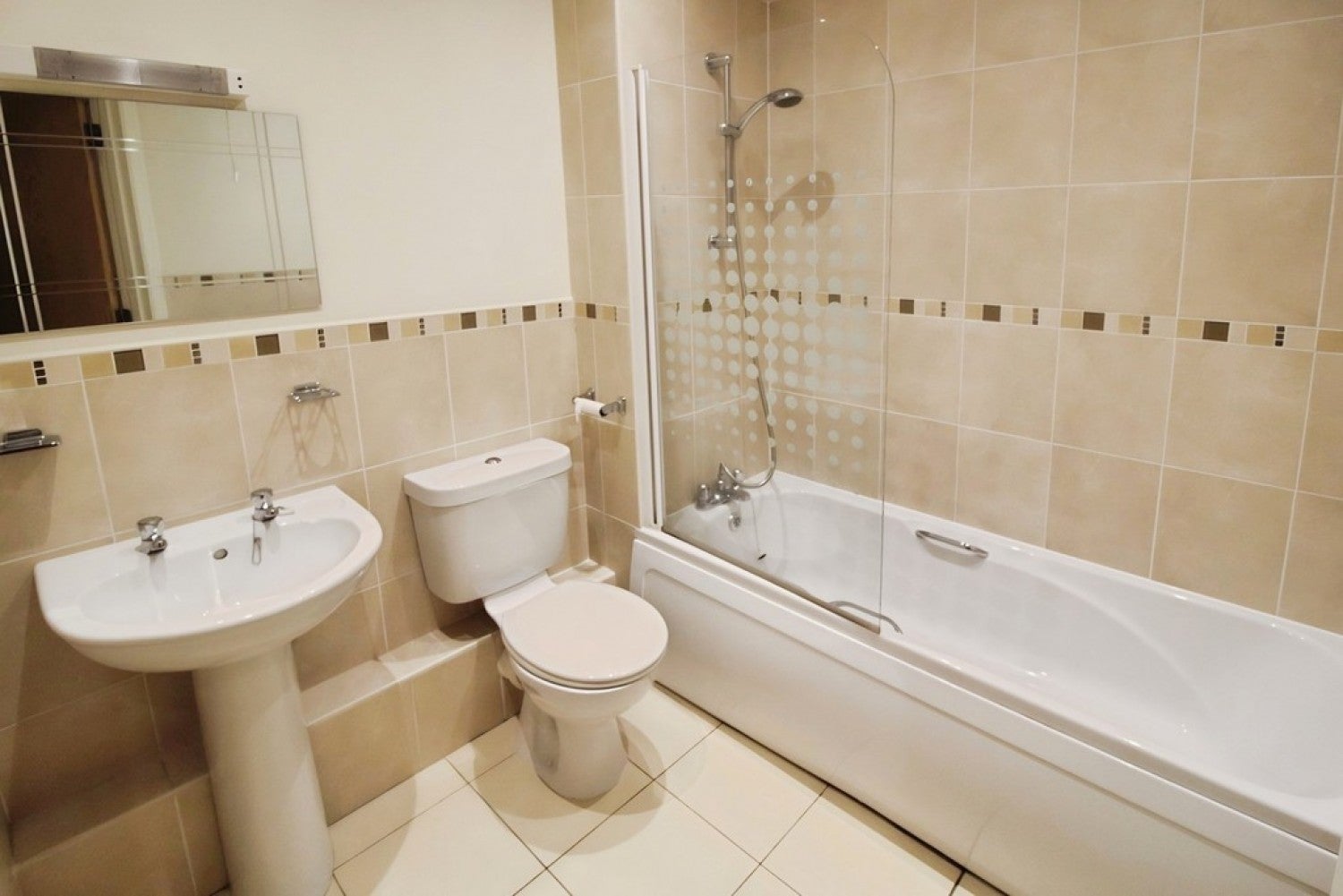 Flat Brewers Court in Exeter