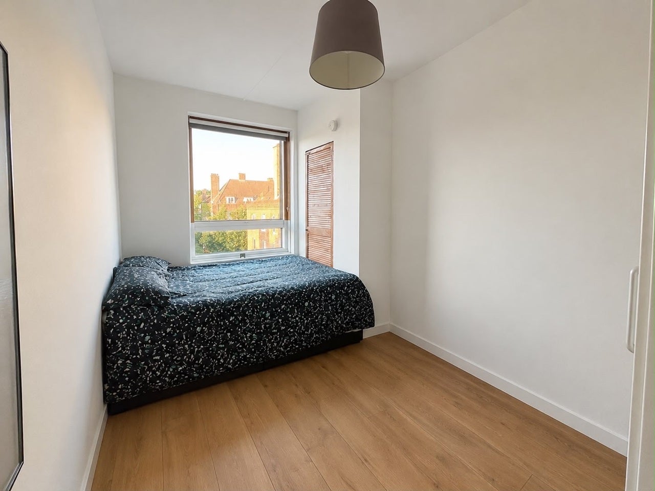 Flat Morecambe Street in Greater London
