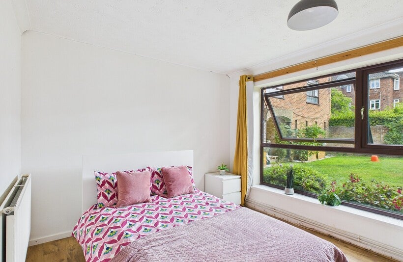 Room Kings Lane in Norwich