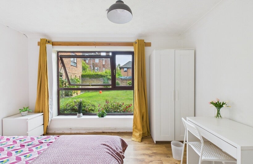 Room Kings Lane in Norwich