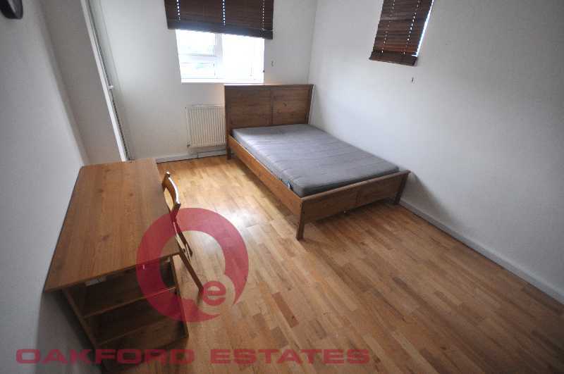 Flat Robert Street in Greater London