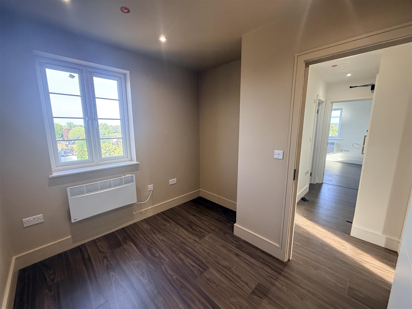 Flat Catford Hill in Greater London
