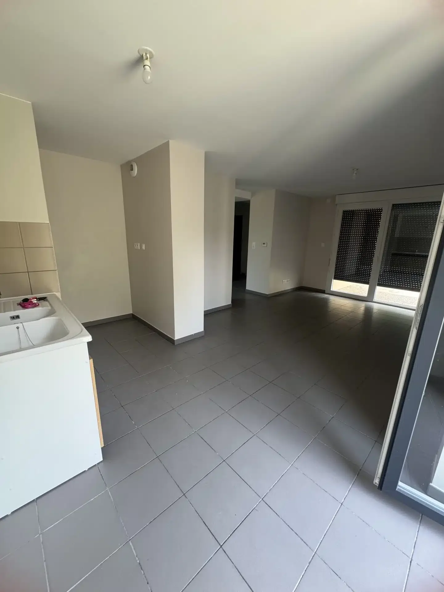 Appartement Avenue Michel Baroin à Saint-Julien-les-Villas