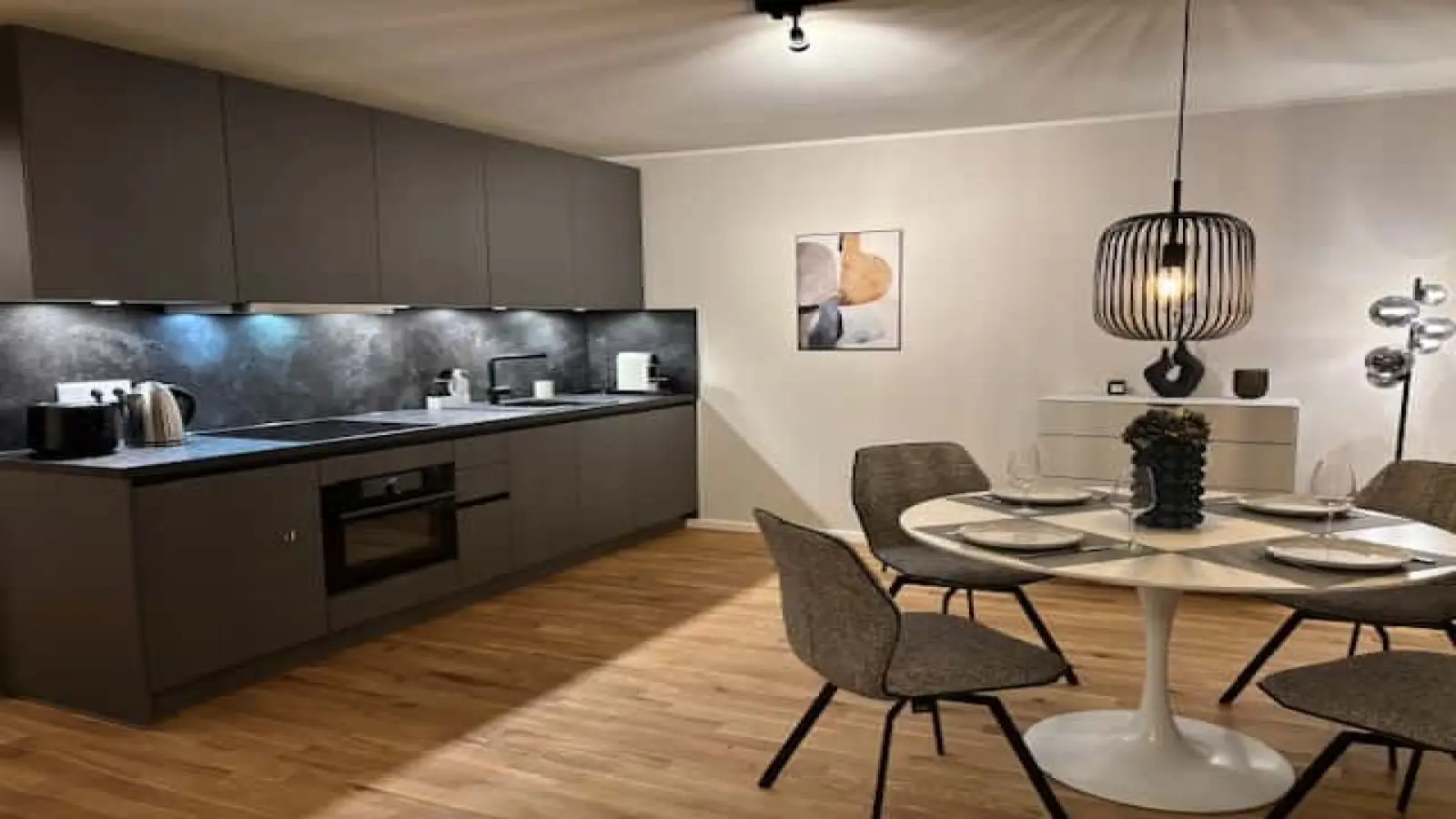 Wohnung Ringbahnstraße in Berlin