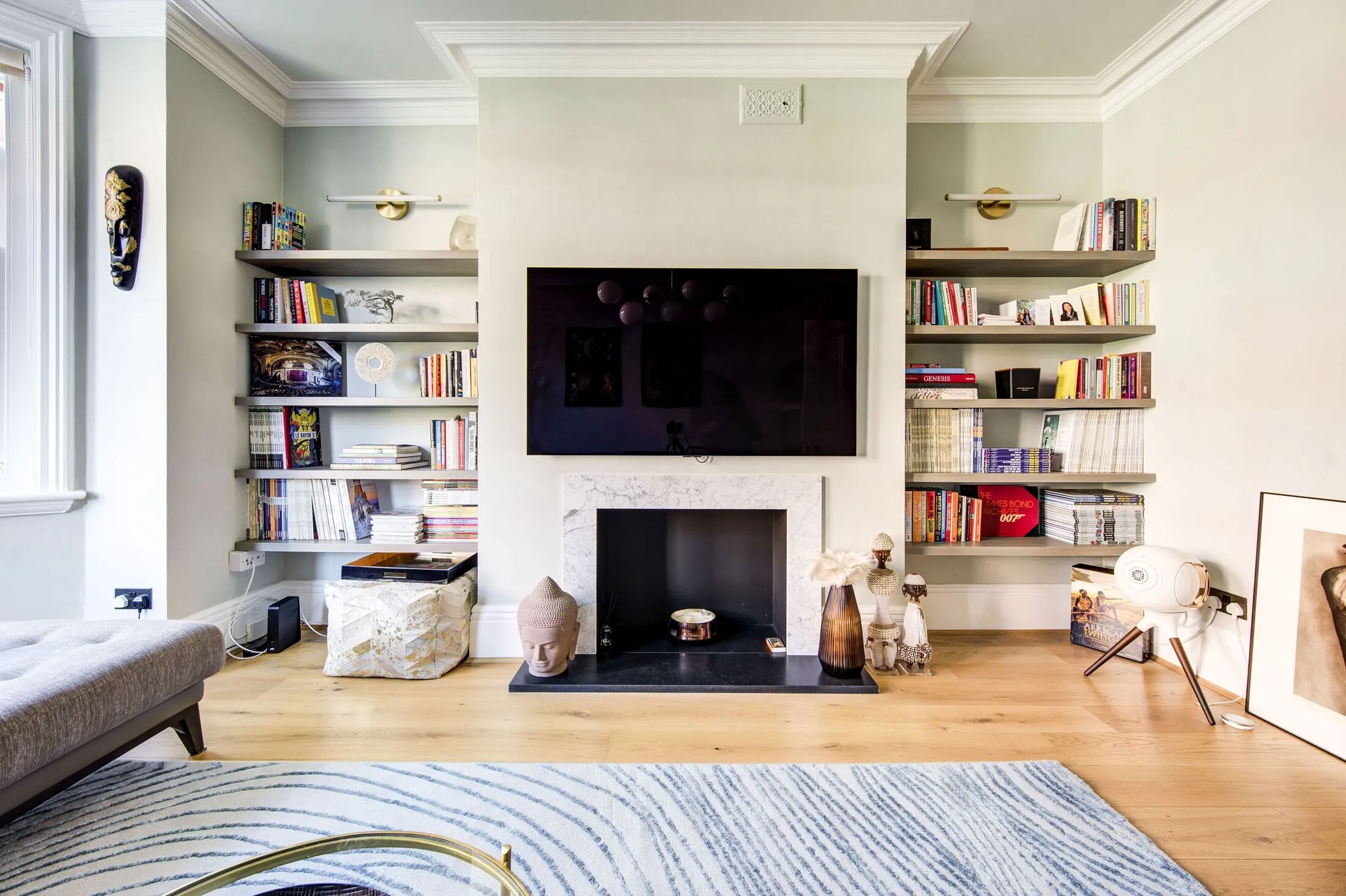 Flat Fairholme Road in Greater London