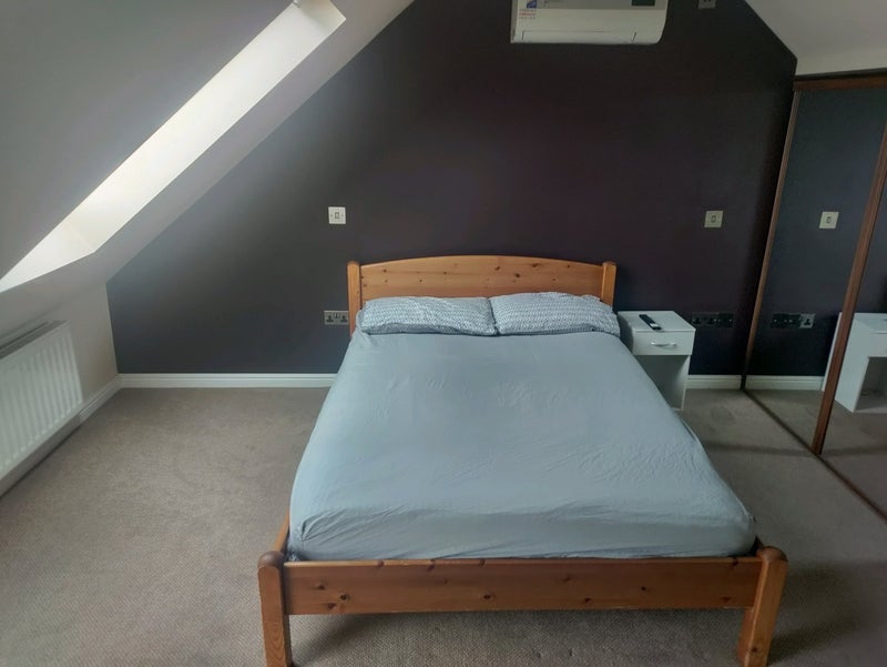 House Hatherleigh Close in Greater London