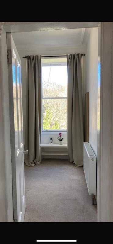 Flat Dalry Road in City of Edinburgh