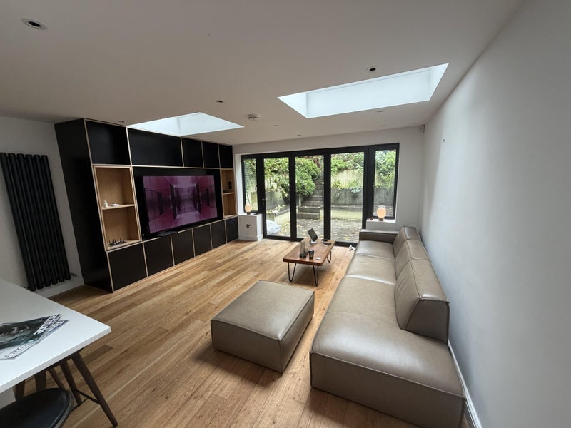 Room Finborough Road in Greater London