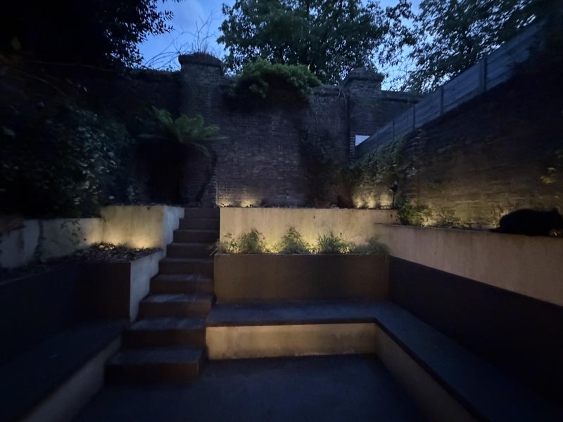 Room Finborough Road in Greater London