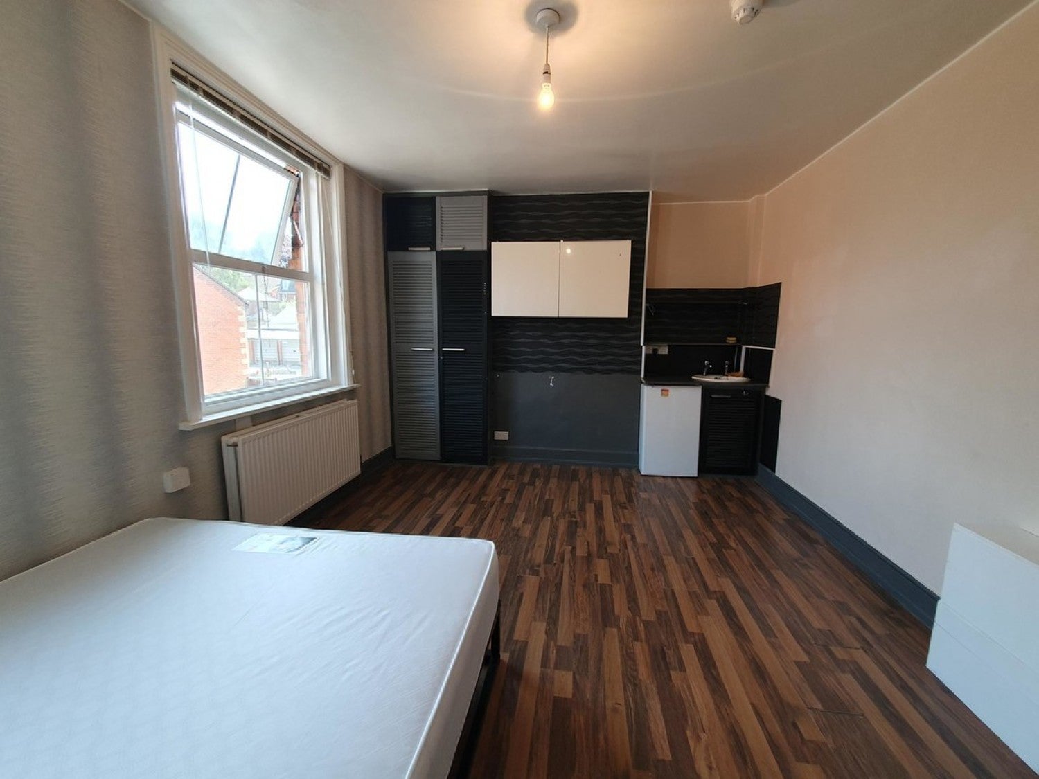Room Horsey Lane in Yeovil