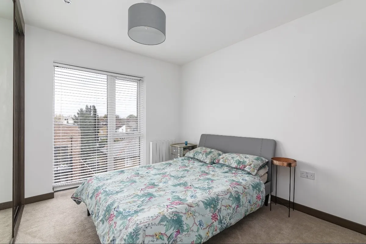 Flat Sydney Road in Watford